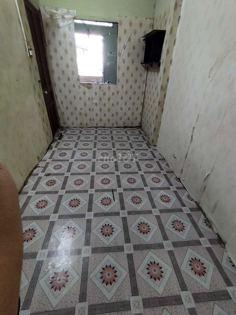 A cheap student's room on the street.