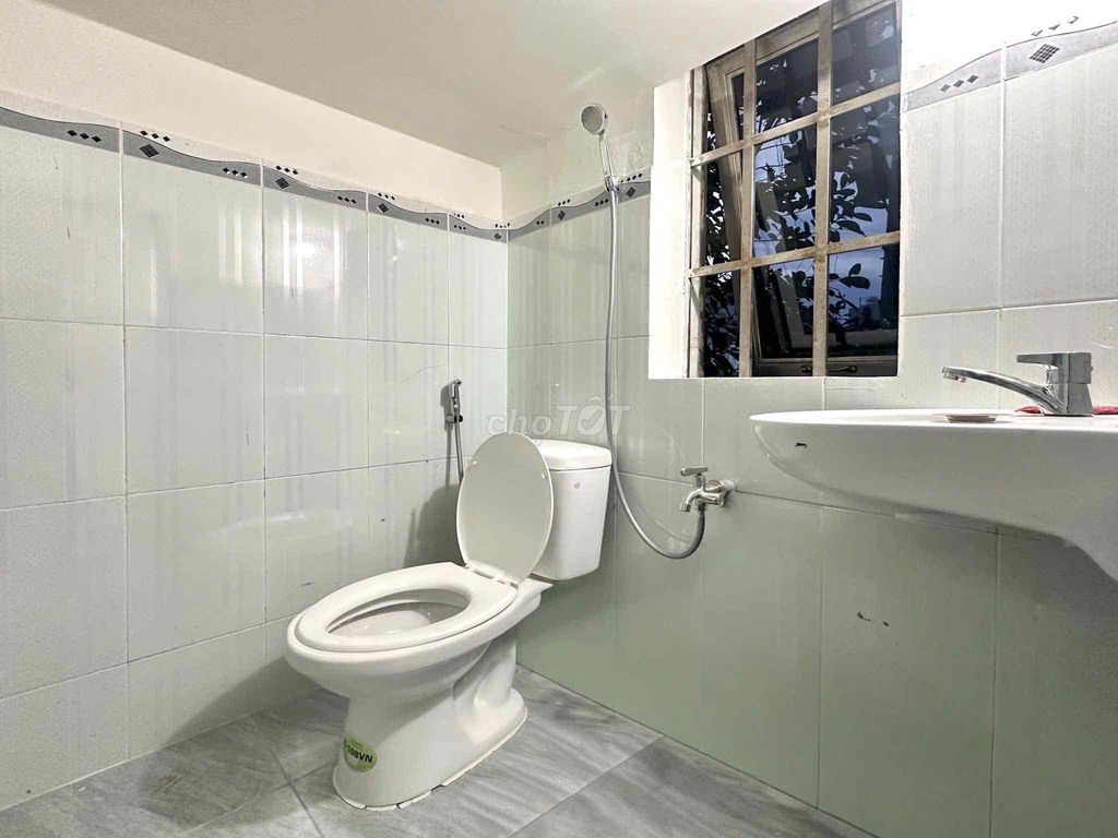 Rent a suite near a modern fashion aeon - accompaniment major