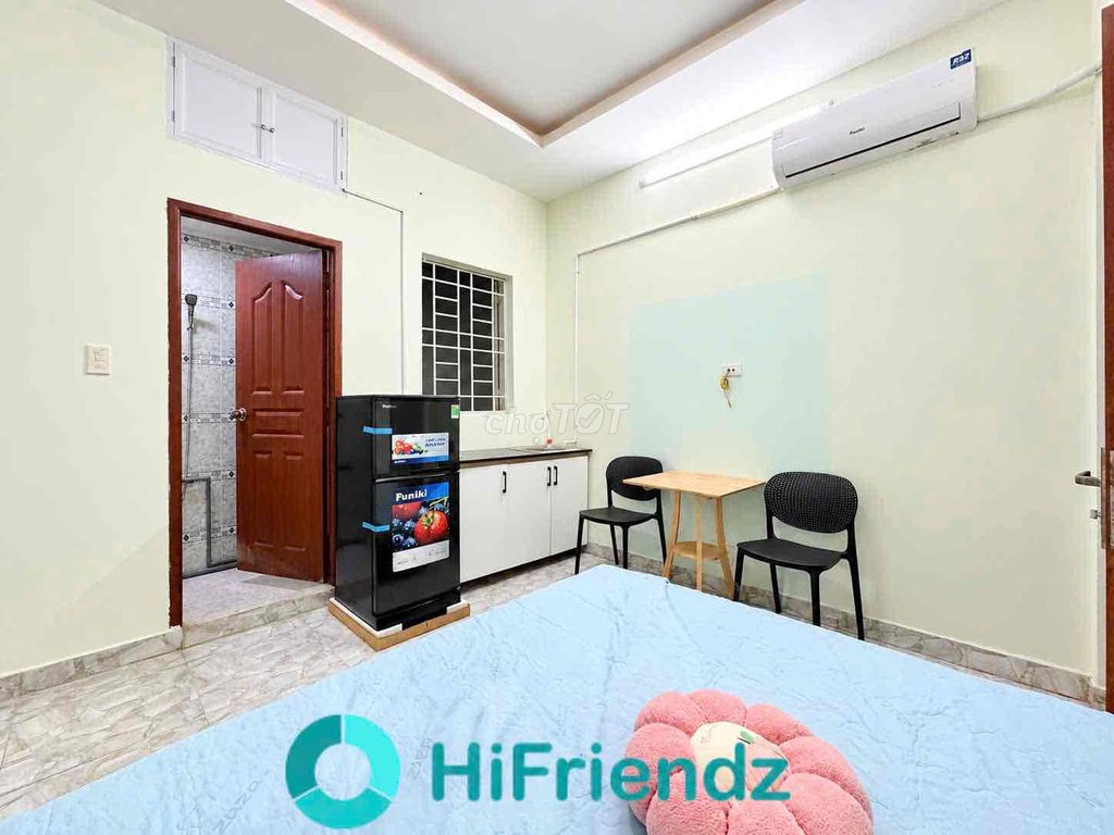 renting rooms full of convenience near aeon Tân Phú University huit