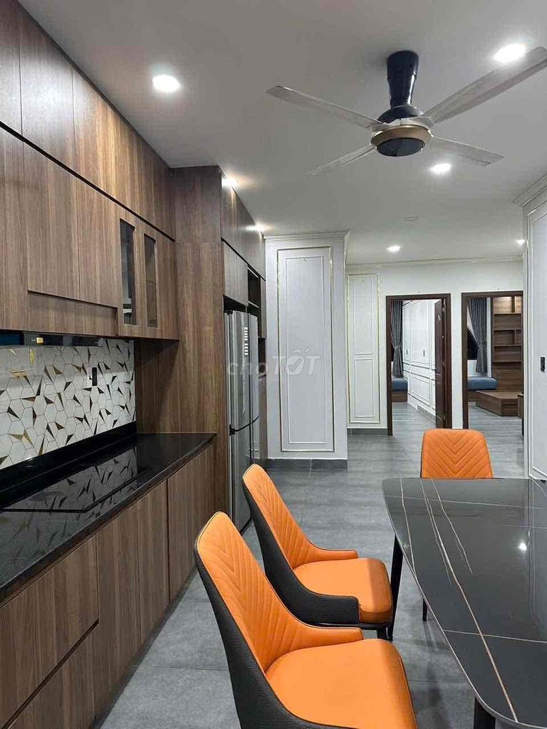 Rent the apartment 2 bedrooms 2 full-million-dollar toilets