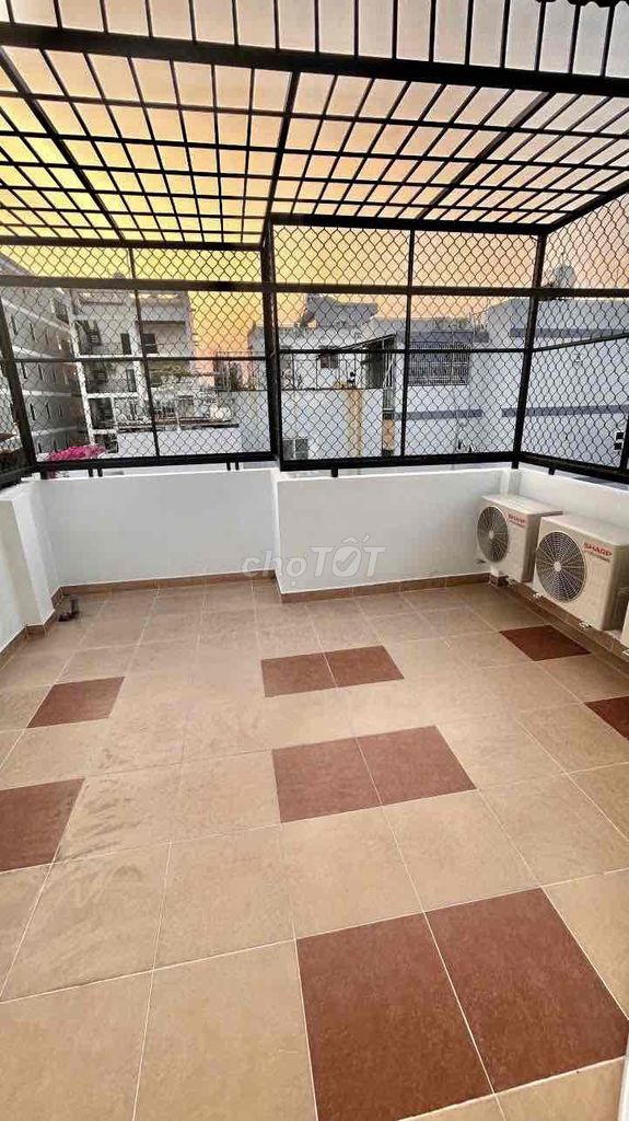 House 1 .3th floor 4th floor bedroom on Route 174 Tân Quy.