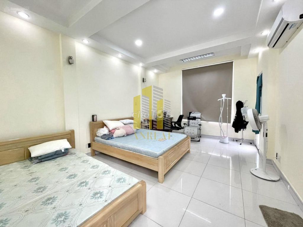 The villa is 3 floors of An Phú at 35 million.