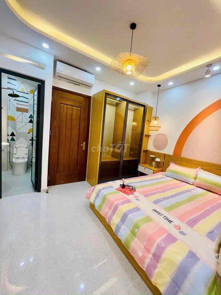 Rent an entire house full house of 440/ Thống Nhất. 16 klicks.