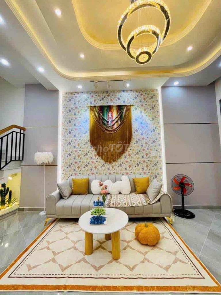 Rent an entire house full house of 440/ Thống Nhất. 16 klicks.