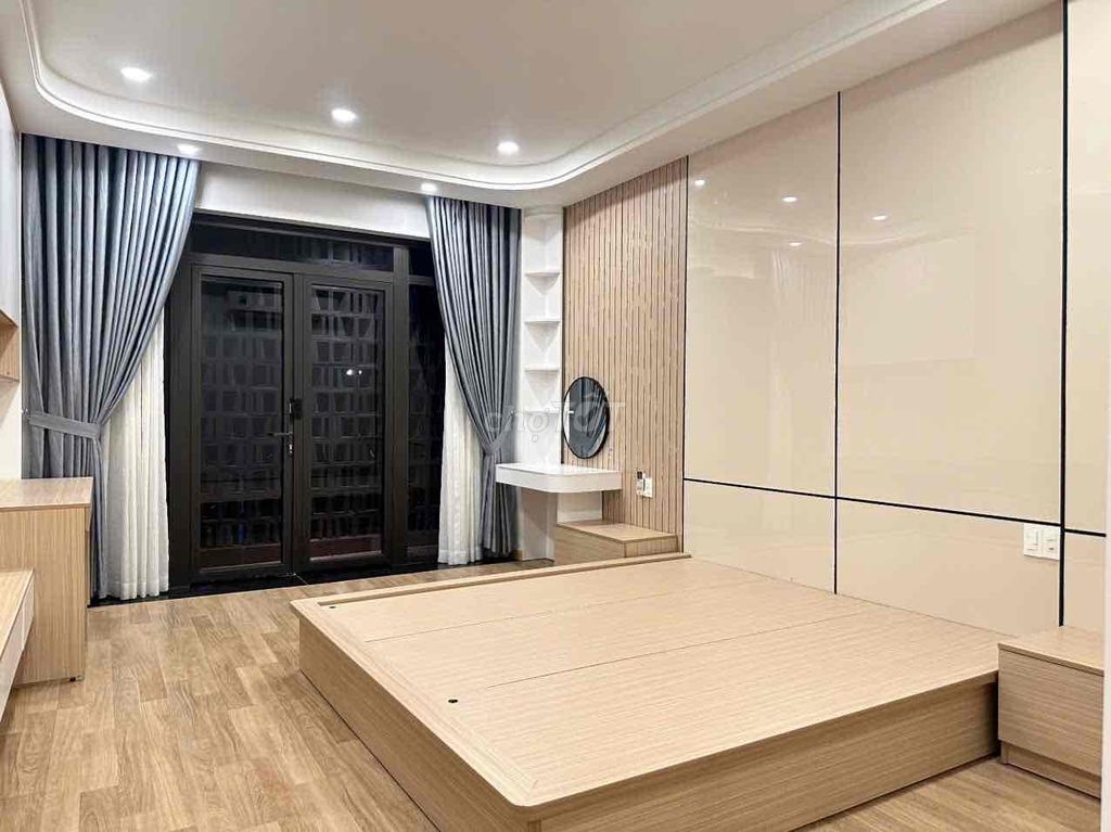 Rent a new construction house not yet on Nguyễn Bỉnh Khiêm-7701 Q. Gò Vấp ( Close to