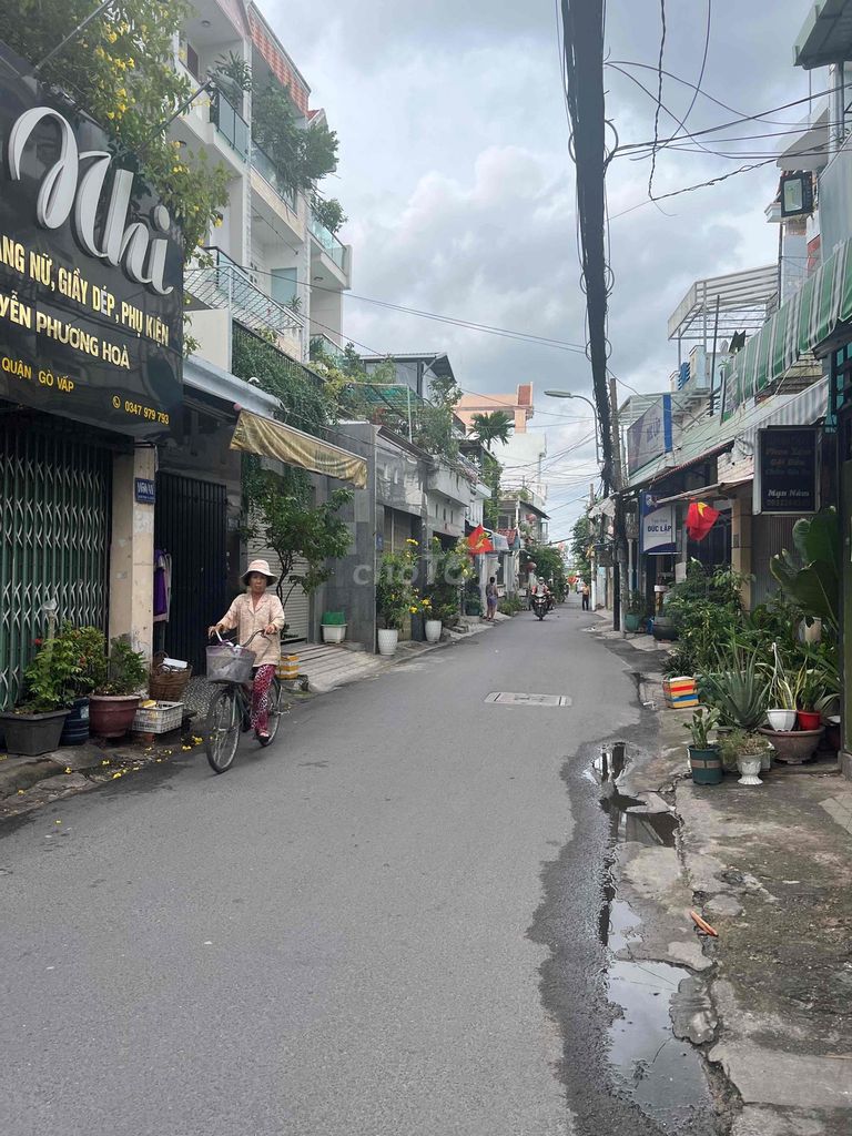 Room 40 m2 plus 1 floor at Quang Trung
