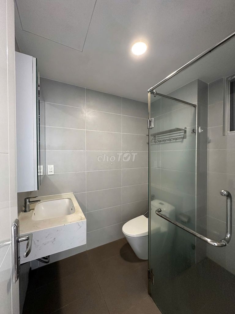 Rent Scenic Valley 2 apartment - only 19 million apiece. Area 77 M2-2 bedroom -2 toilets