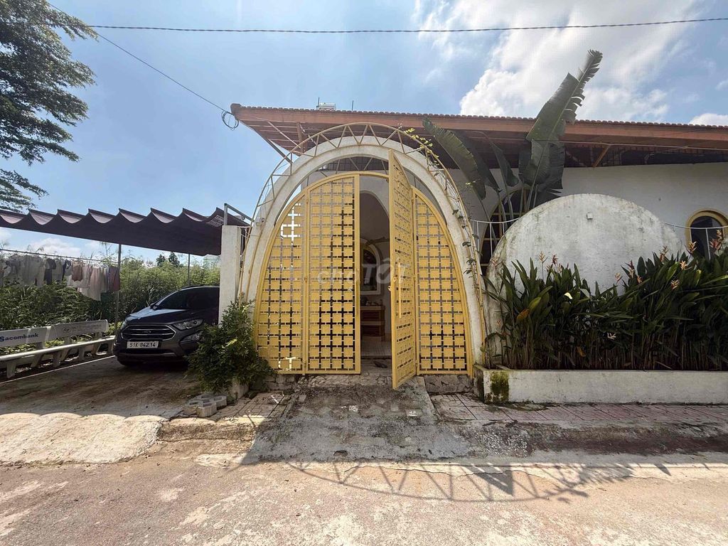 He's got a four-style European home with interiors.