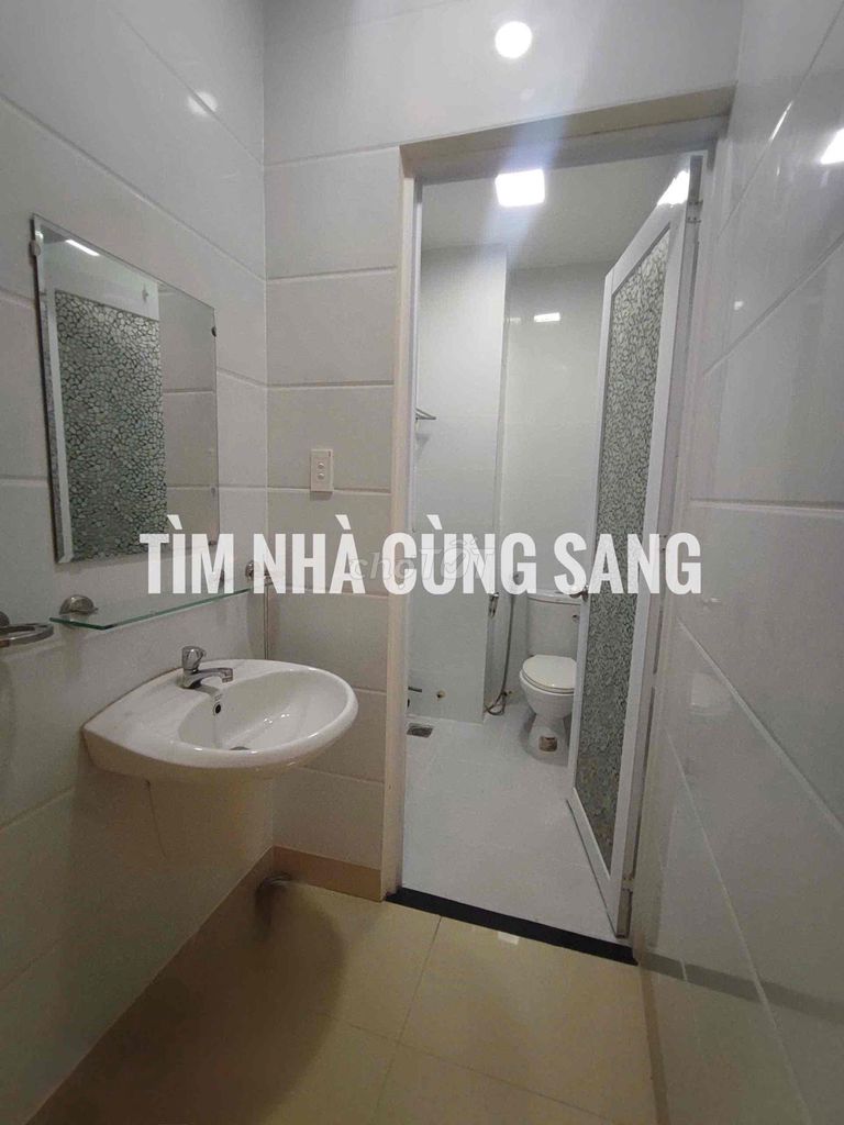 Five bedrooms plus four toilets cost only 14 million next to the city.