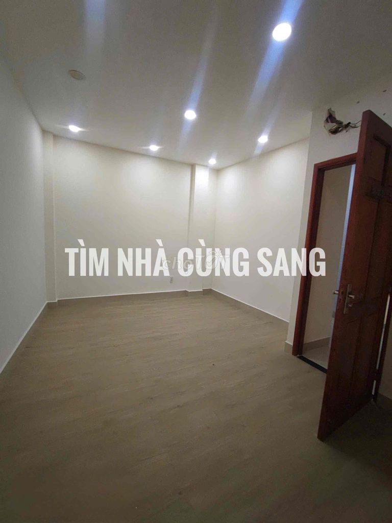 Five bedrooms plus four toilets cost only 14 million next to the city.