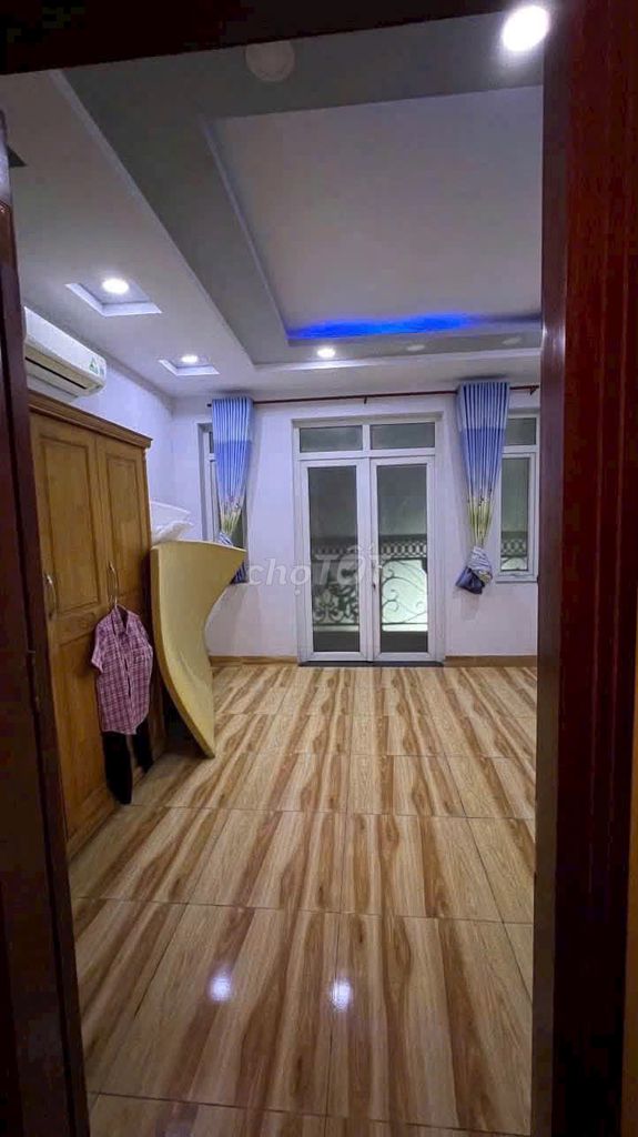 Rent three floors-- Thống Nhất, Gò Vấp