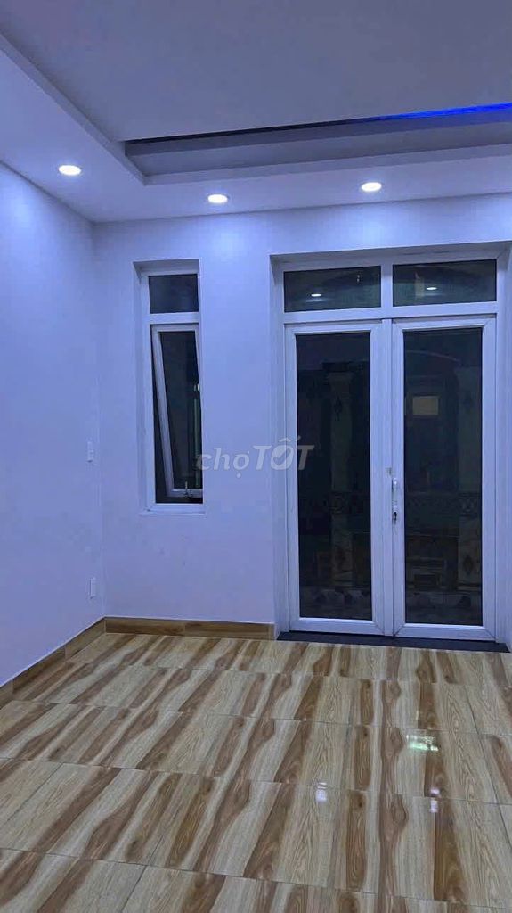 Rent three floors-- Thống Nhất, Gò Vấp