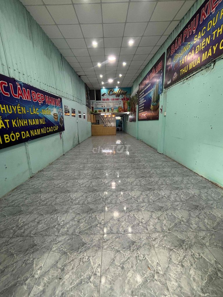 5 meters long. 20 meters.