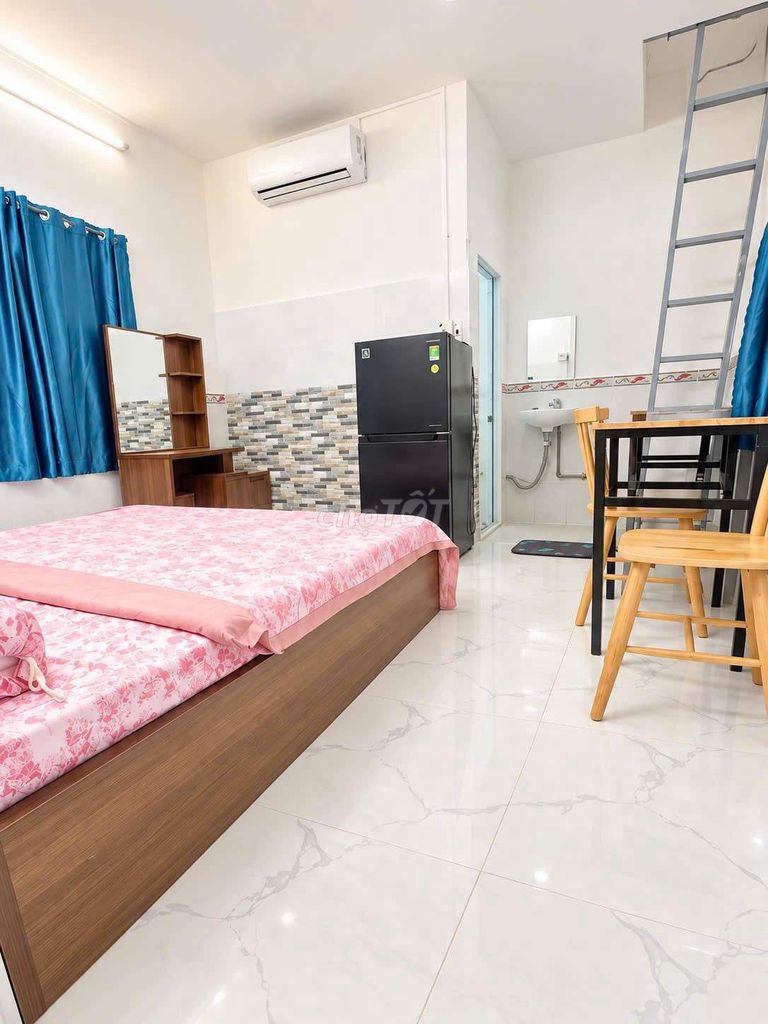 20 M2 Âu Dương Lân District 8