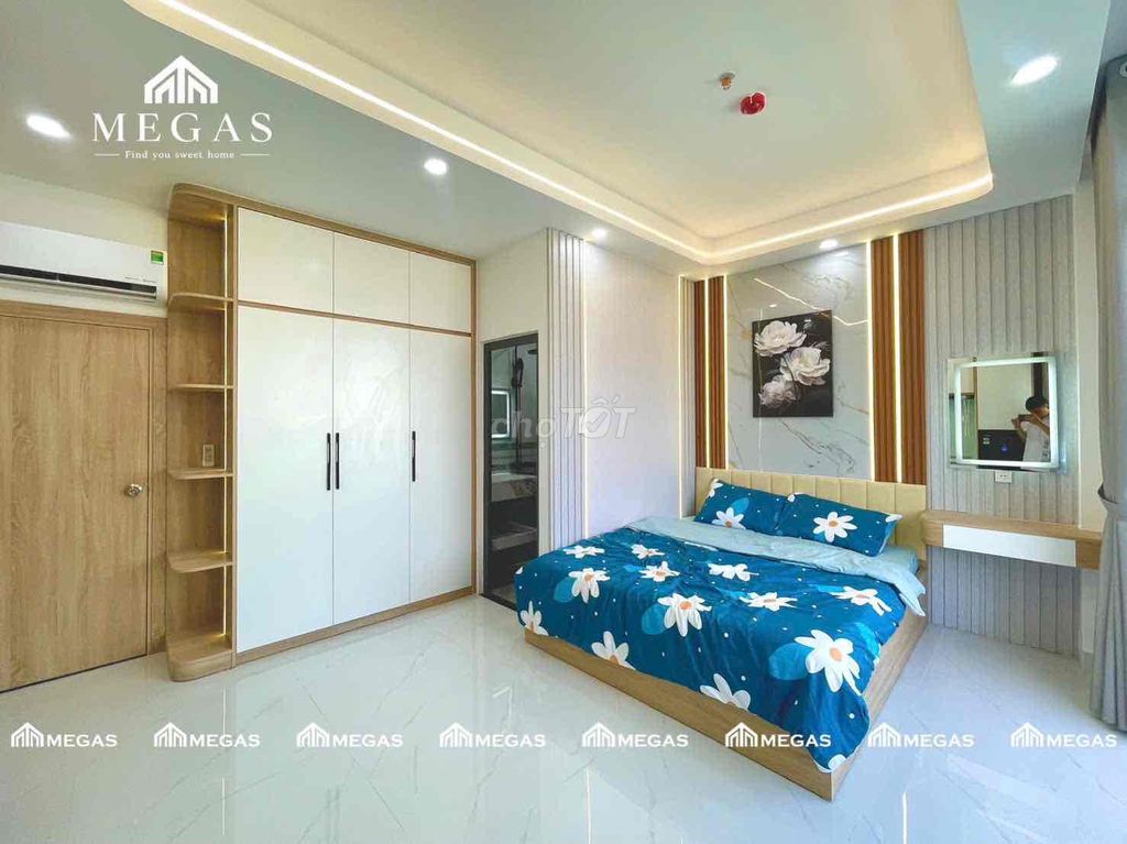 Rent the room for pictures, balcony, full new furniture 100%.