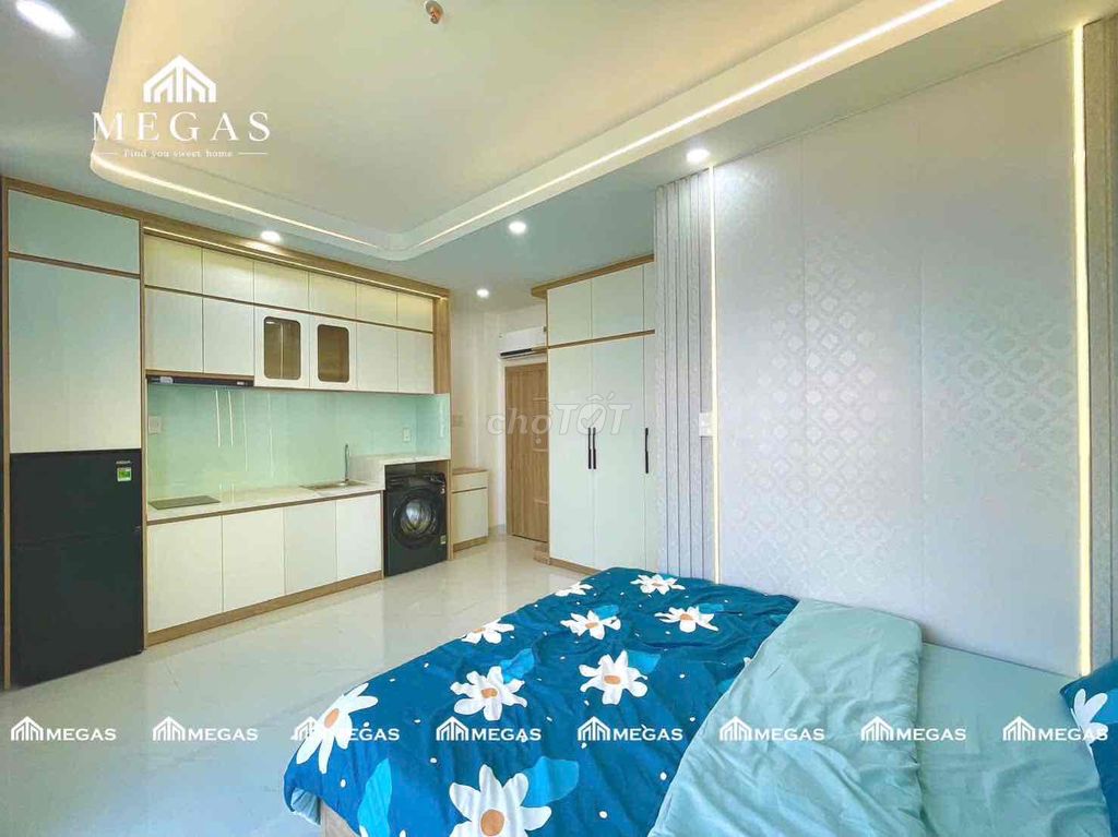 Rent the room for pictures, balcony, full new furniture 100%.