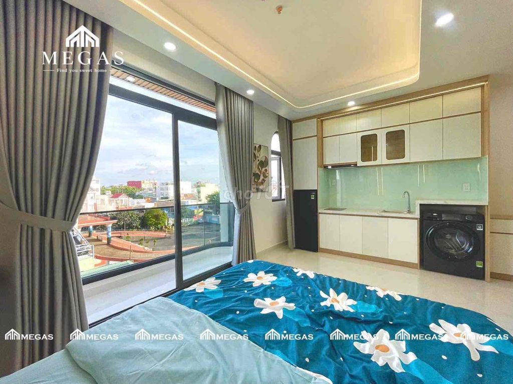 Rent the room for pictures, balcony, full new furniture 100%.