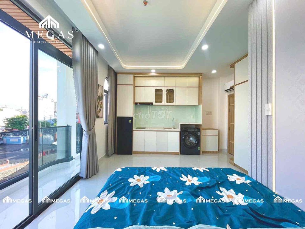 Rent the room for pictures, balcony, full new furniture 100%.