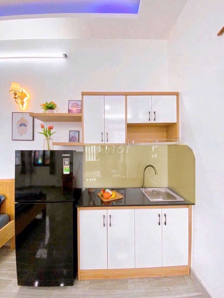 The mini window apartment, the new interior, it's just a little bit of text.