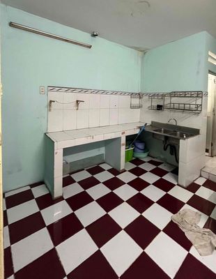 A student's room near the blue row.