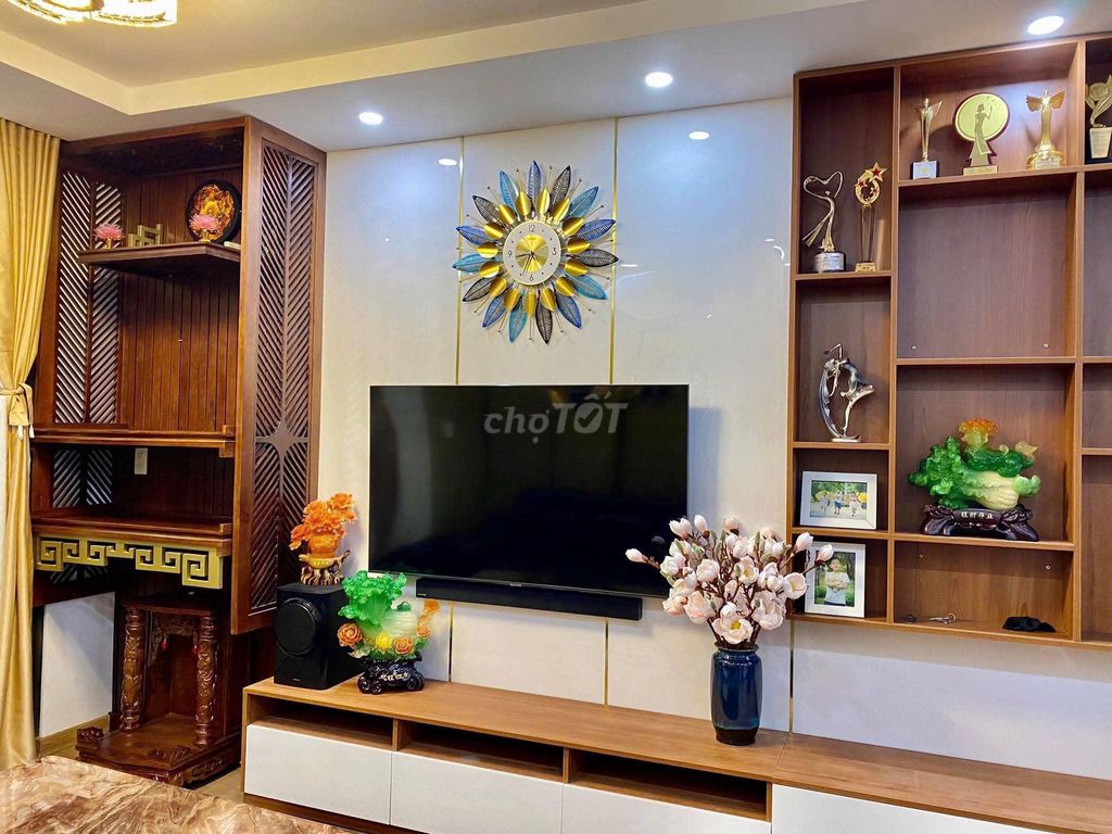 Rent the cityland parks-- two bedrooms, two toilets, full interior.