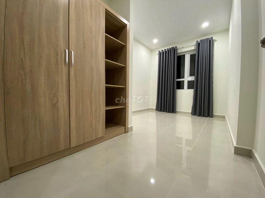Topaz Elite apartment - 3 bedrooms rented to District 8