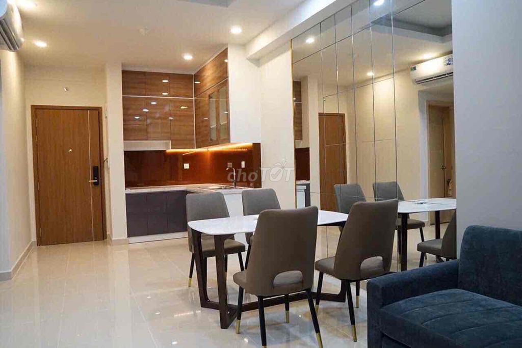 Rent Richstar two bedrooms. Two nice, full house-in-home furniture.