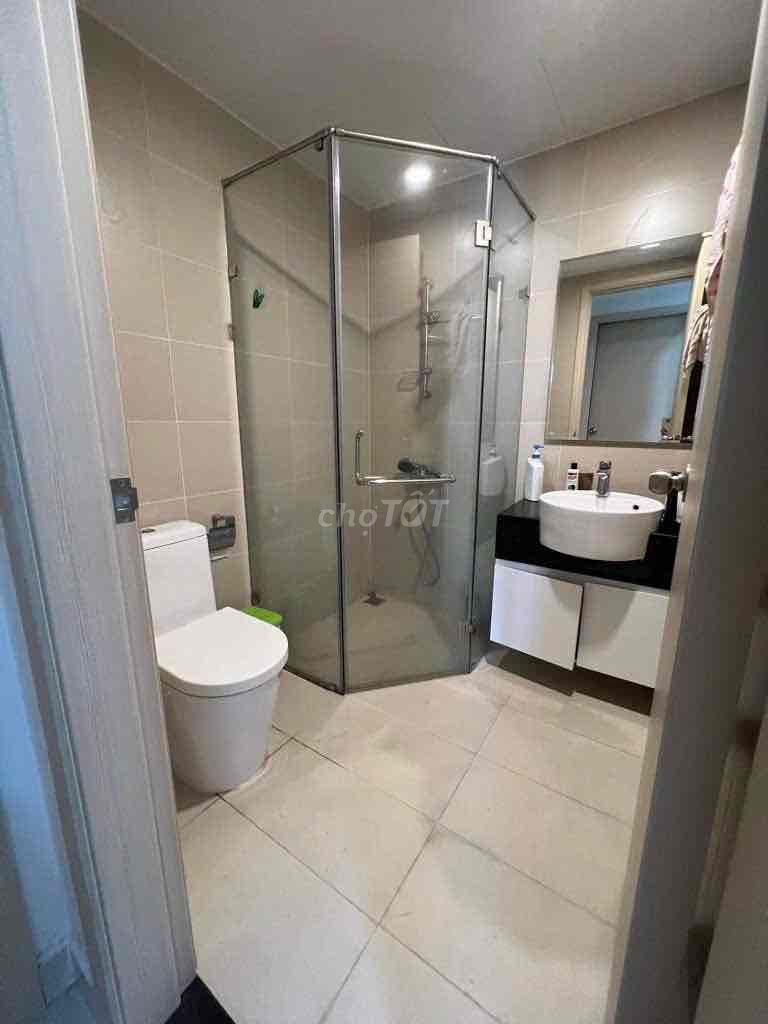 Rent Richstar two bedrooms. Two nice, full house-in-home furniture.