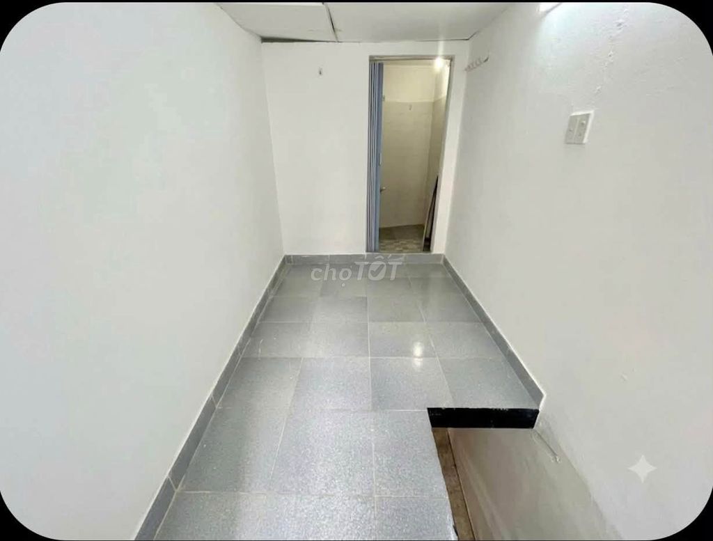 We'll rent a room for only 1 million and a half dollars, all of which cost -666 Nguyễn Thái Sơn.