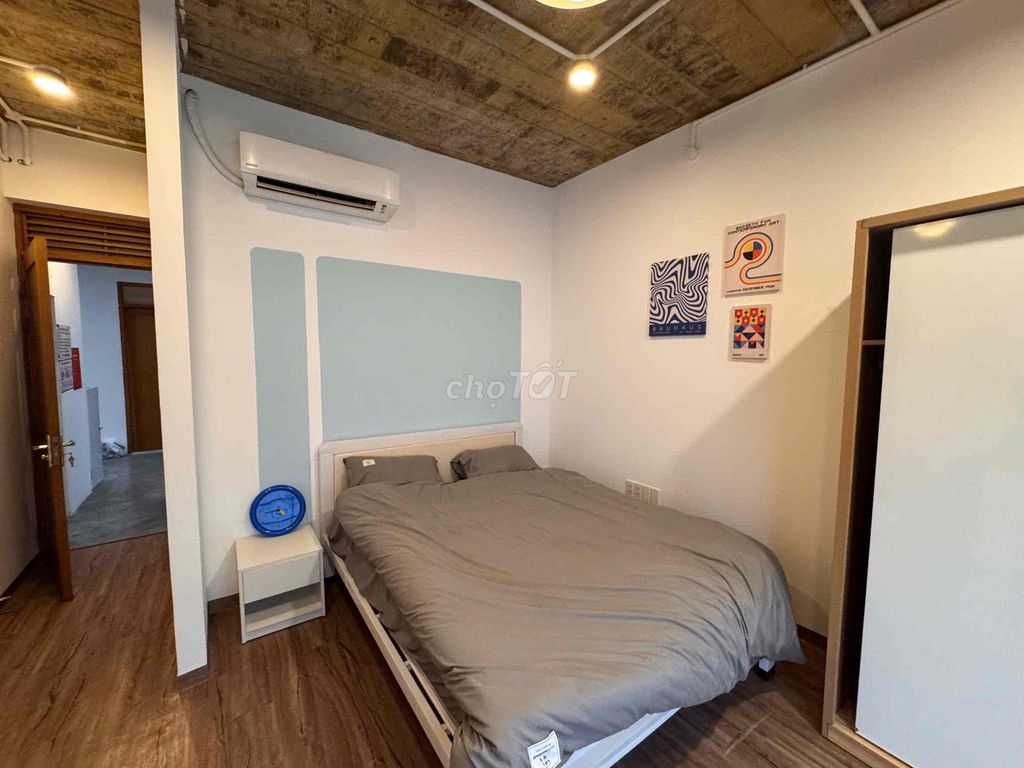 Rent Room