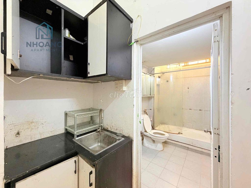 Rent two bedrooms of the sky, super good at the revolution in August of the 10th.