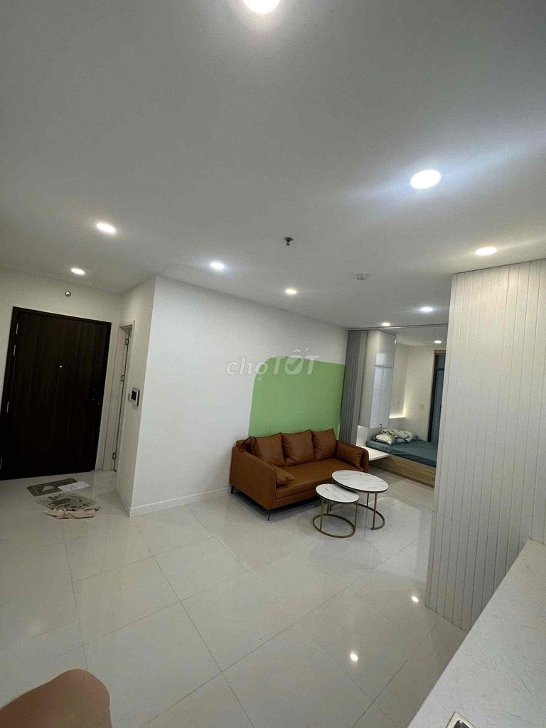 Rent Central Premium Tạ Quang Bửu apartment. GRI 5. District 8