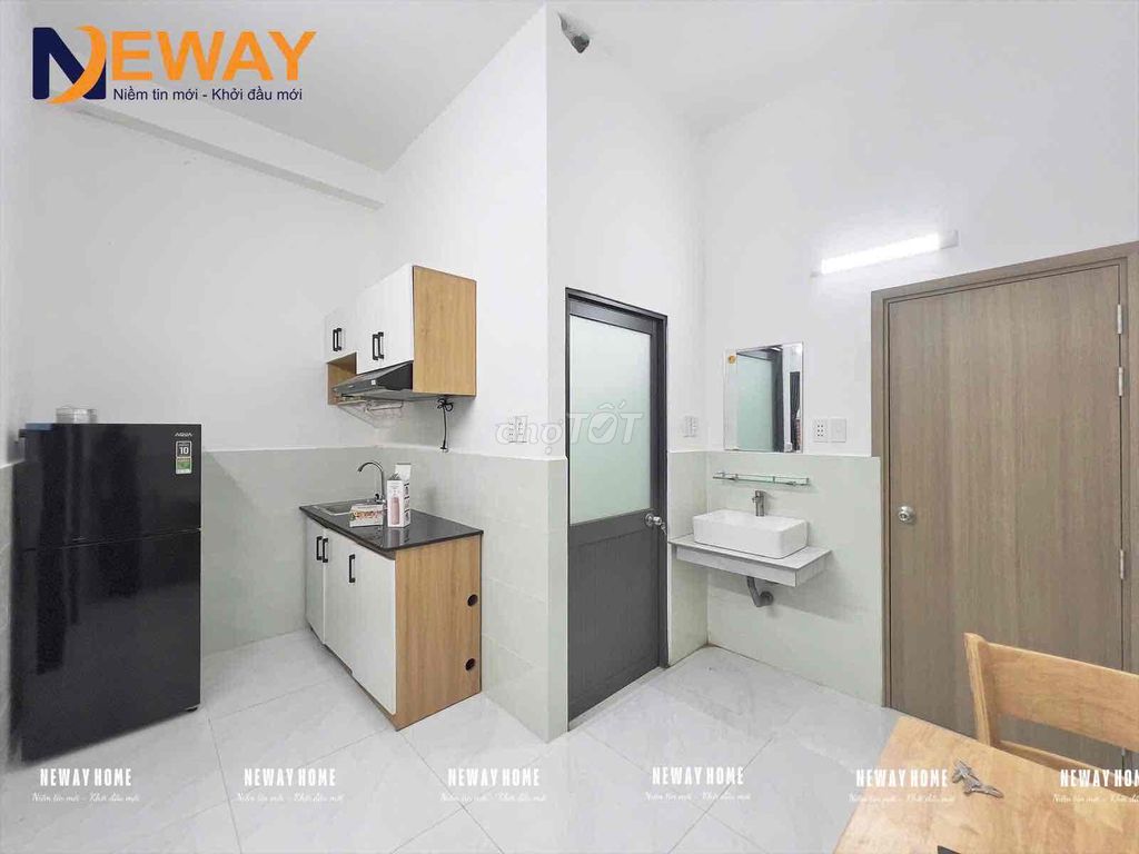 Two bedrooms, charge three K elevators.