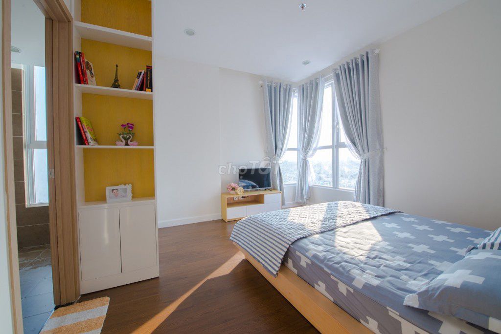 Rent an apartment in Lotus, 11th District, 110 meters, 3 bedrooms, 14 million.
