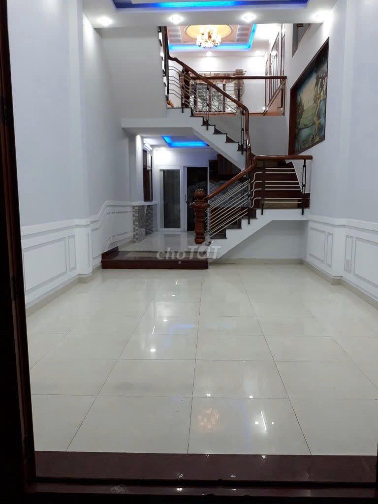 Phan Huy Ích-Gò Vấp nice house.