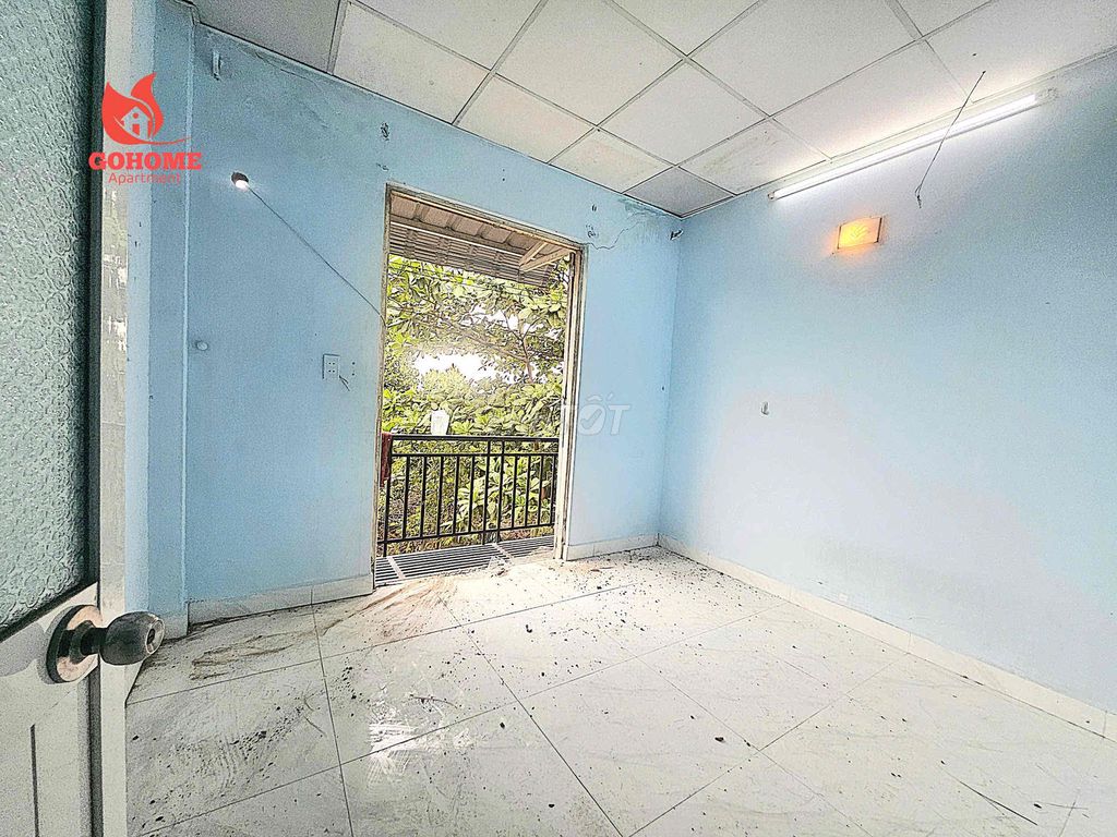 First floor, first floor. Two bedrooms. Two bathrooms.