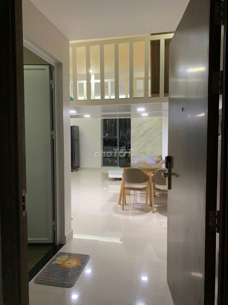 Rent Golden King 37 m2 offices. One bedroom costs 12 million in the United States of Seven.