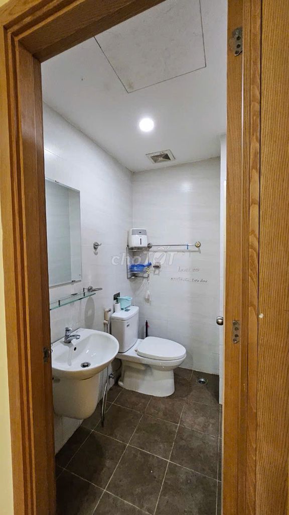 Need to rent apartment 0-6.