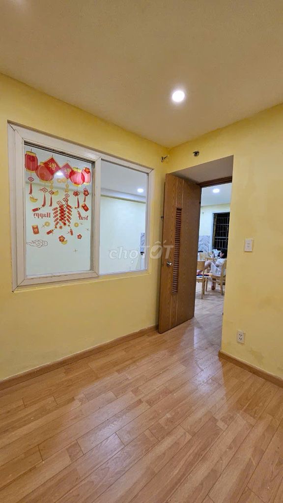 Need to rent apartment 0-6.
