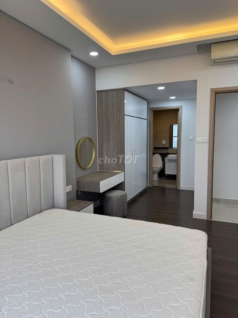 The Sun Avenue rents two bedrooms full of furniture for 19 million a month.