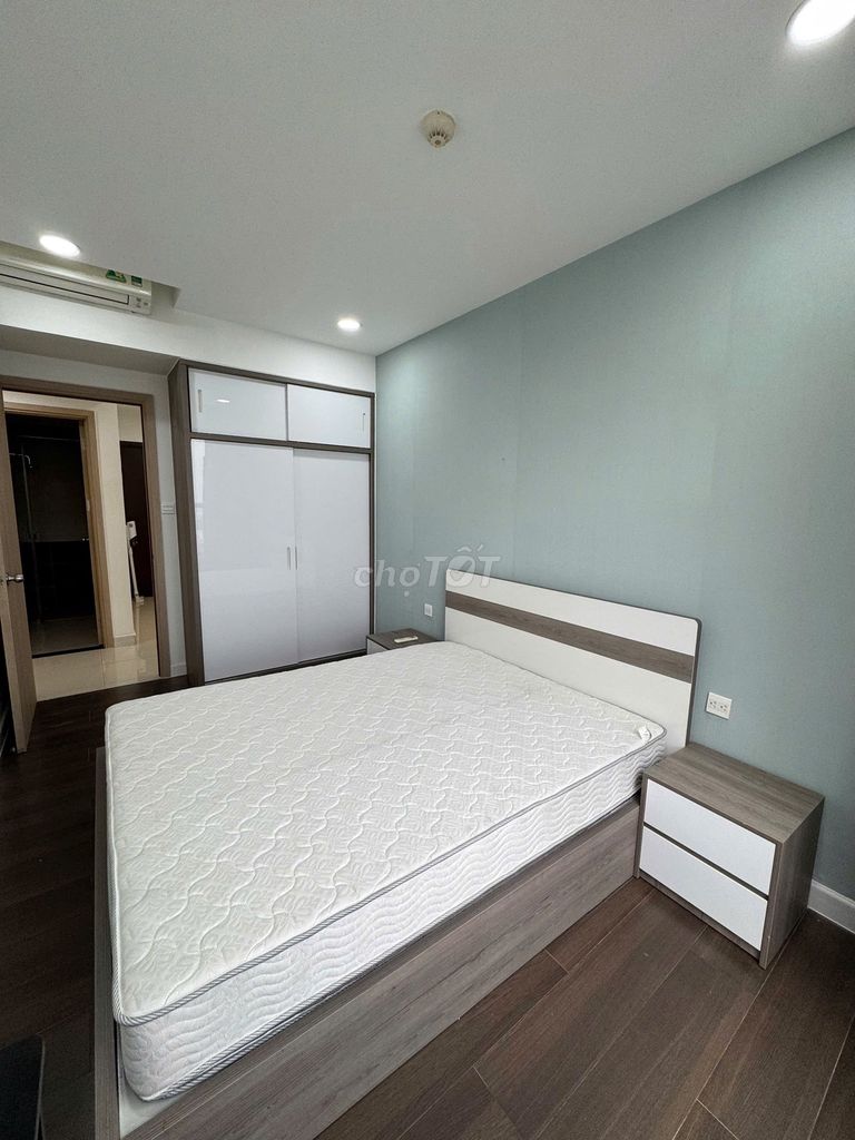 The Sun Avenue rents two bedrooms full of furniture for 19 million a month.