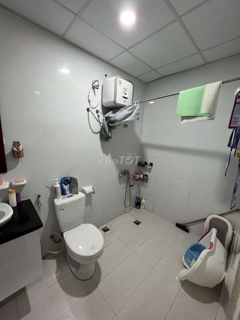 Rent 3 bedrooms 2 Topaz Elite Full Q0 toilets