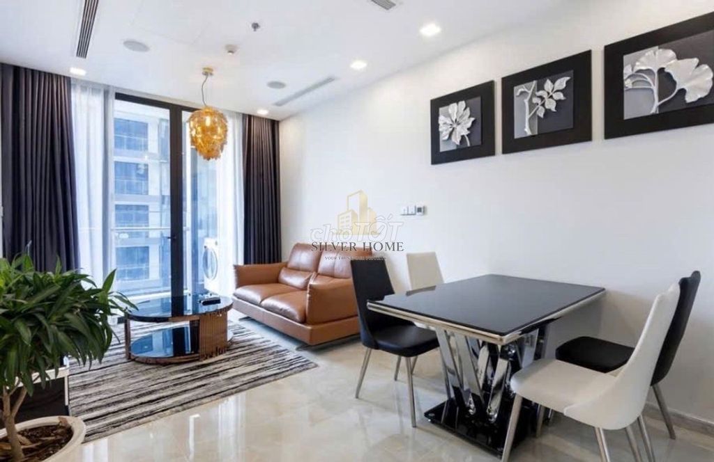 The owner of the House is the only room in the chamber of Yongomes Ba Son, the good price