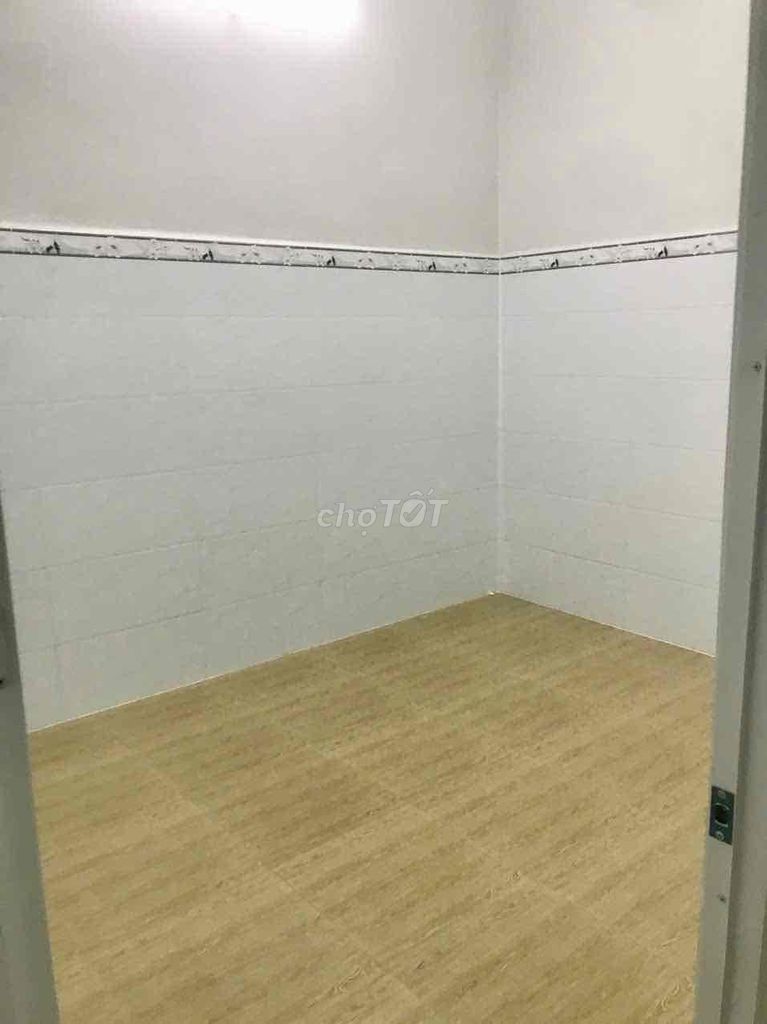 - 2 bedroom 2 toilet - alley 4 M