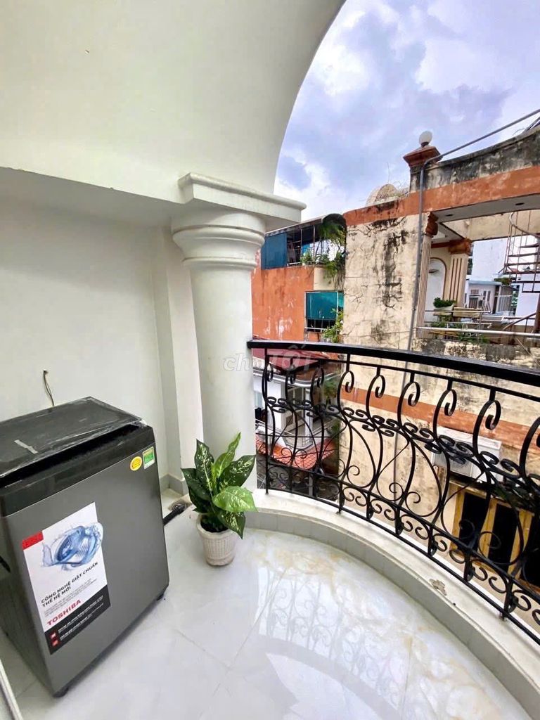 Rent room 1 bedroom Phan Đình Phùng Phú Nhuận, balcony.