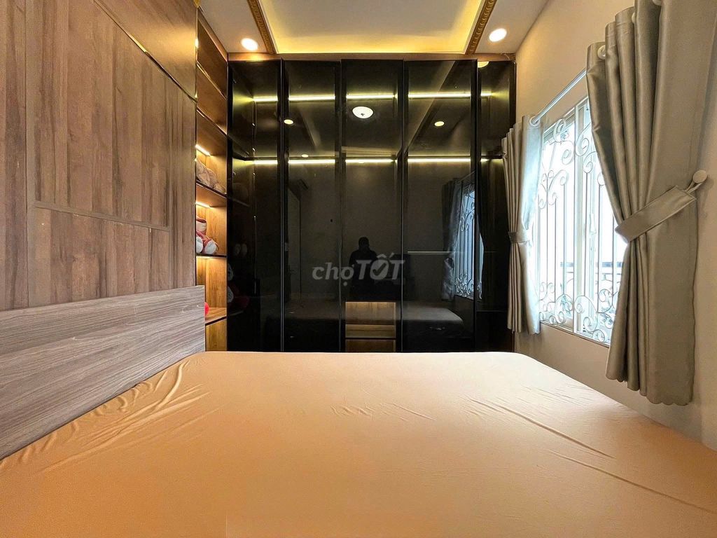 Rent room 1 bedroom Phan Đình Phùng Phú Nhuận, balcony.