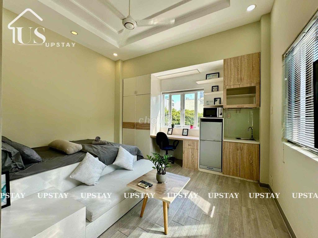 the actual picture - the sky window studio full interior near the coast