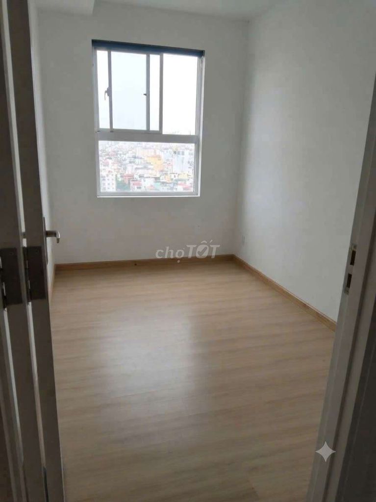 Rent a two-room apartment. Funton rockets are cheaper than the market.