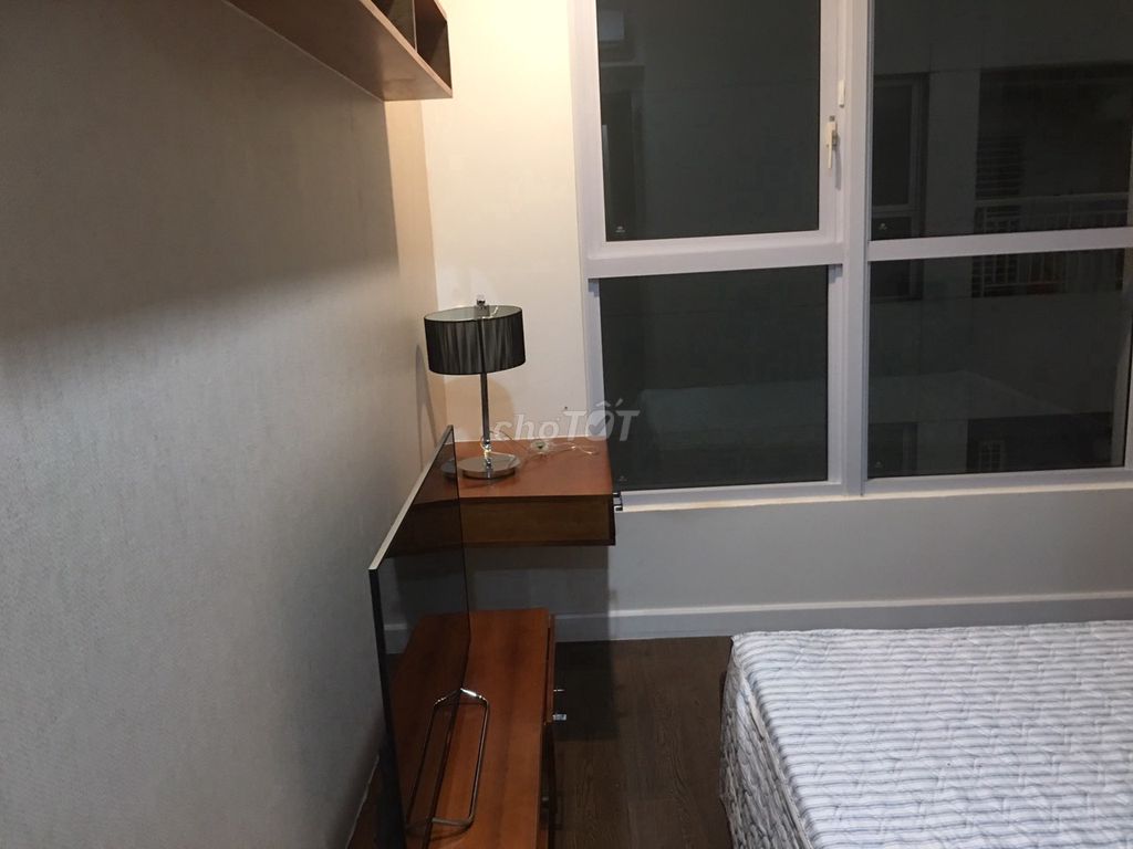 Rent Cộng Hòa Plaza-- tb-- tall floor, nice view, 12 million a month.