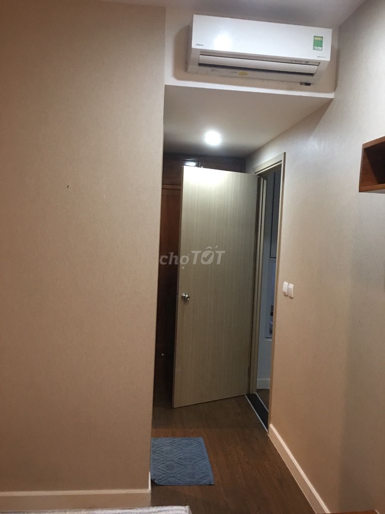 Rent Cộng Hòa Plaza-- tb-- tall floor, nice view, 12 million a month.